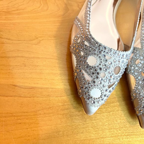 Badgley Mischka BHLDN Size 7.5 Gigi Pointed Toe Jeweled Ivory Ballet Flats Shoes - Picture 6 of 15